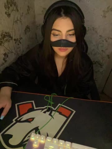 Aloeloea Live Sex 2025.12.18