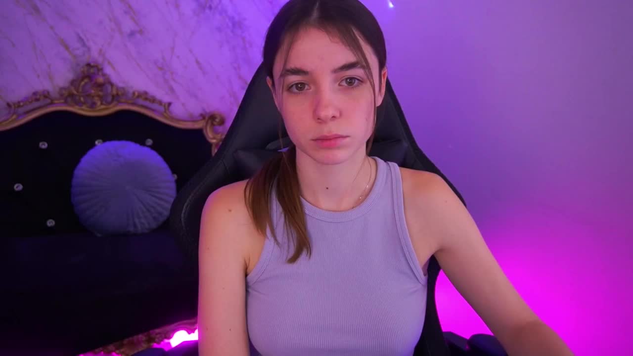 BabeDollie Live Sex 2025.12.18