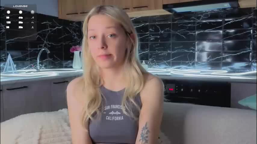 peek_in_my_window Live Sex 2025.12.18