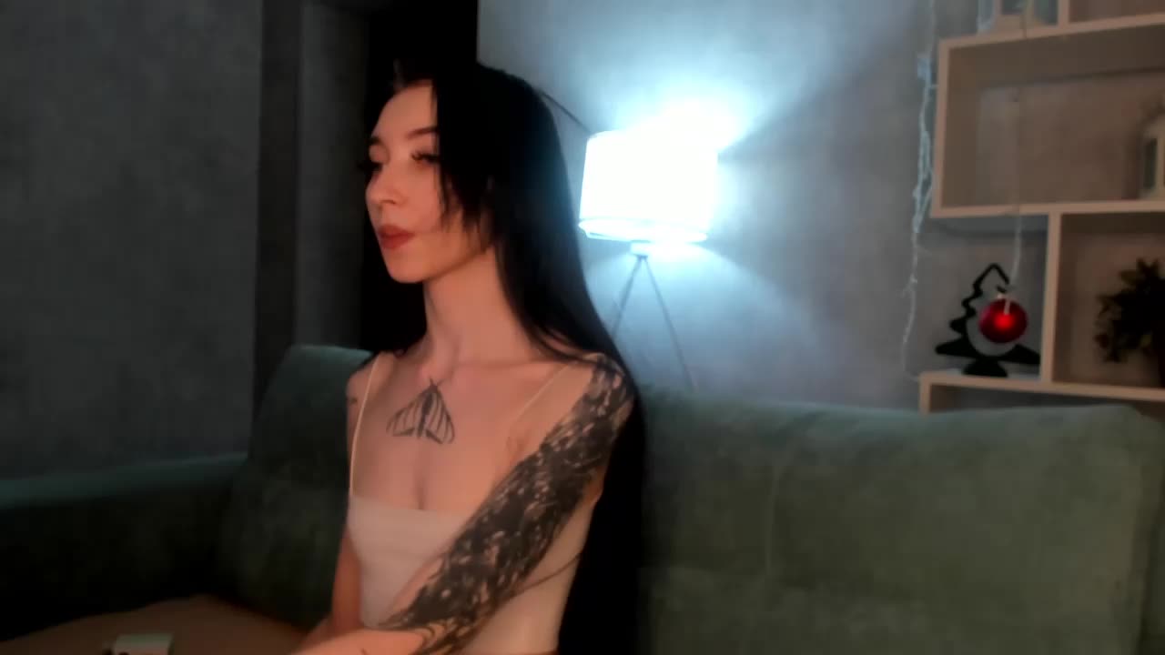 Ellen-Hops Live Sex December 19, 2025