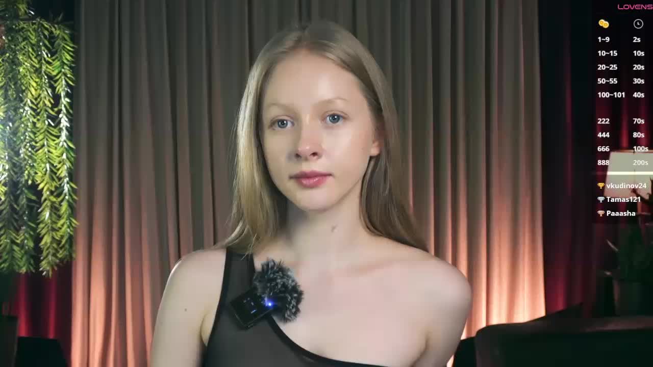 MiaVebes Live Sex 2025.12.18