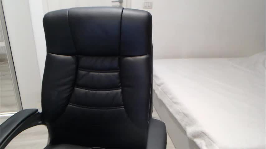 blue_eyes96 Live Sex 2025.12.18