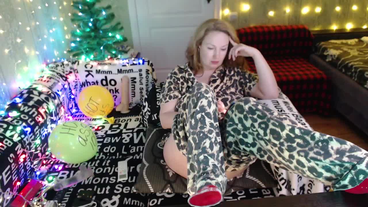 MeganIris Live Sex 2025.12.18