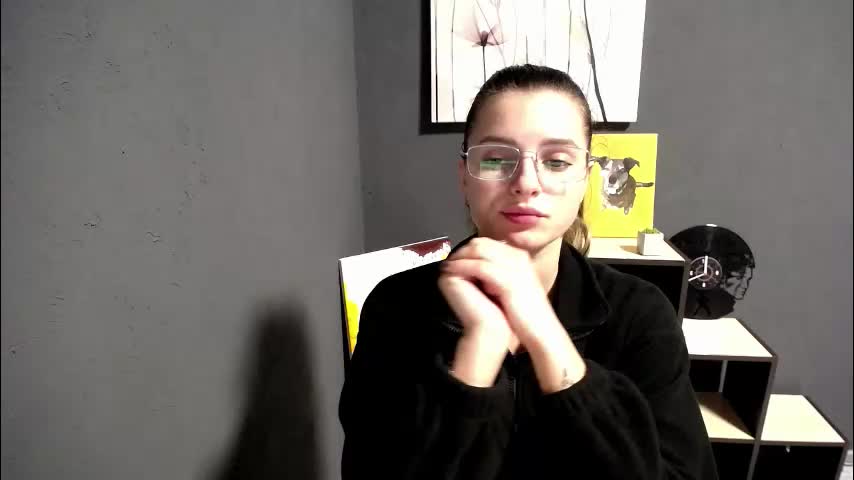 olivia_vi Live Sex 2025.12.19