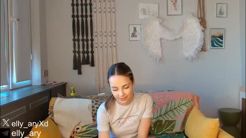 elly_ary Live Sex 2025.12.18