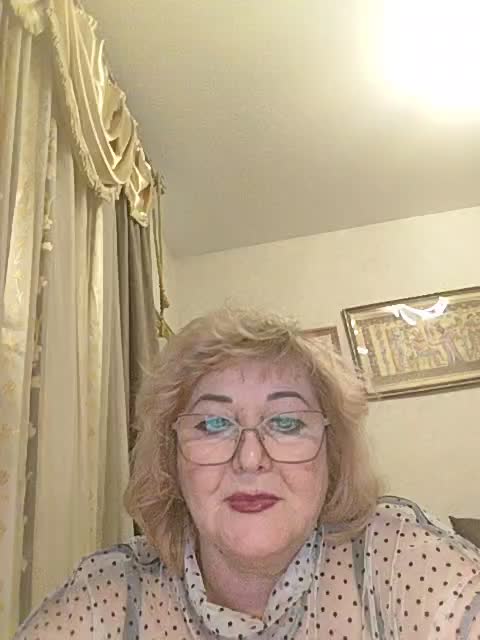 KarinkaSweet Live Sex 2025.12.19