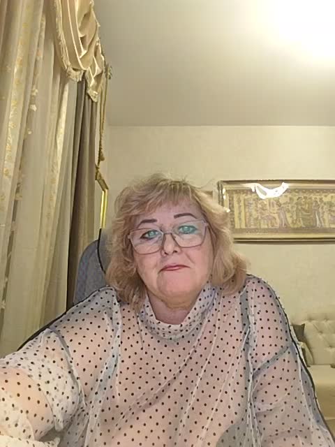 KarinkaSweet Live Sex 2025.12.18