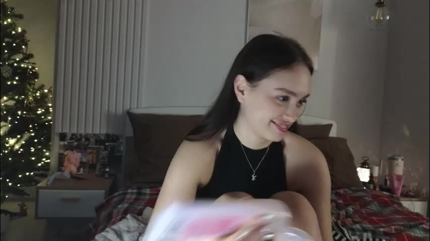 evi_woow Live Sex 2025.12.18