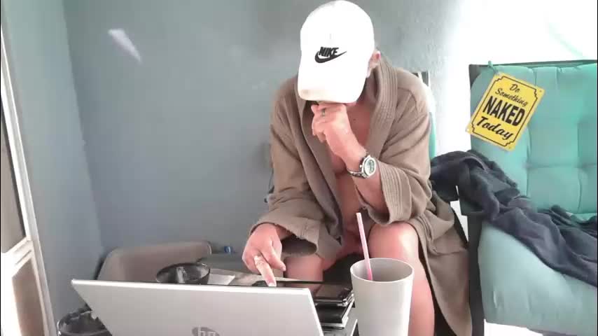 smallpenisbigtongue Live Sex 2025.12.18