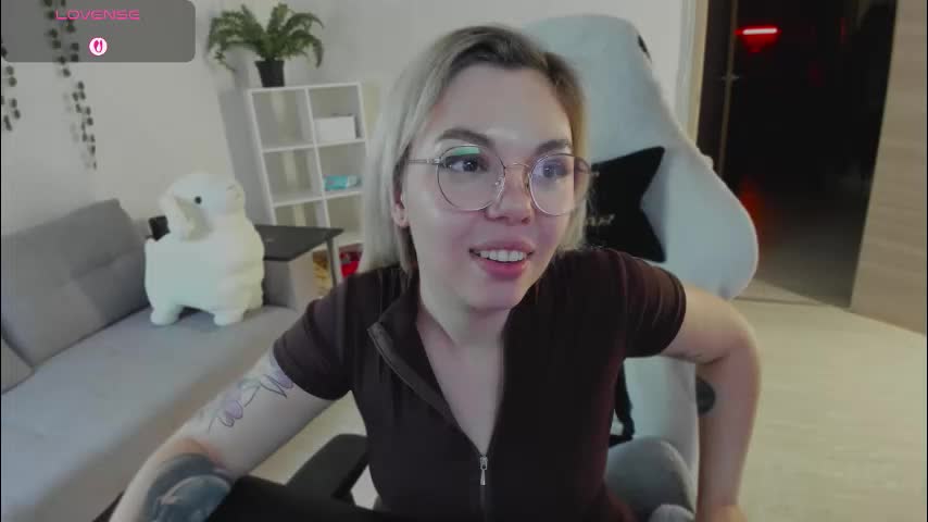 hot_babayaga Live Sex 2025.12.19