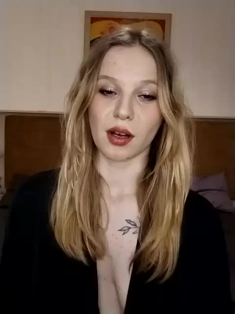 1biscuit1 Live Sex 2025.12.19