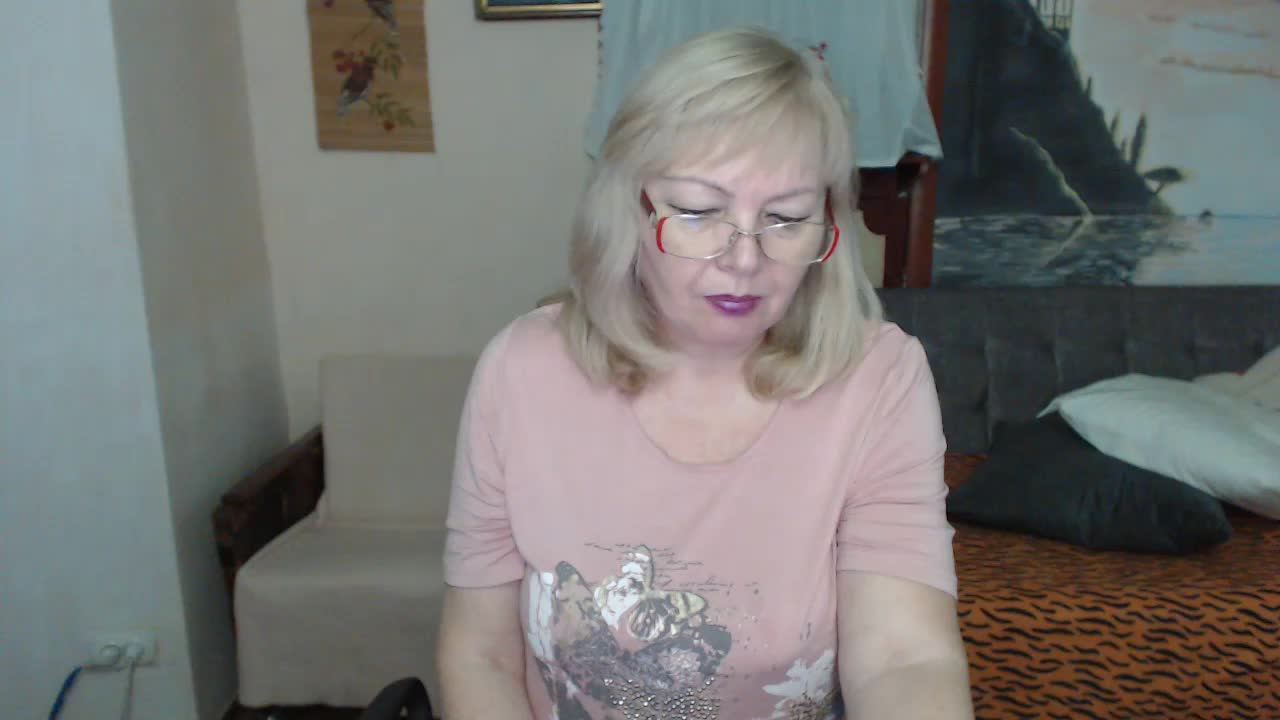 EvelynLoveShy Live Sex 2025.12.19