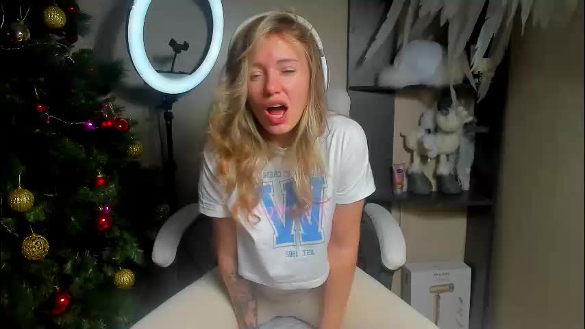 foxy_blond Live Sex 2025.12.19