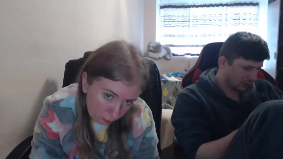 jenisandpeter Live Sex 2025.12.19