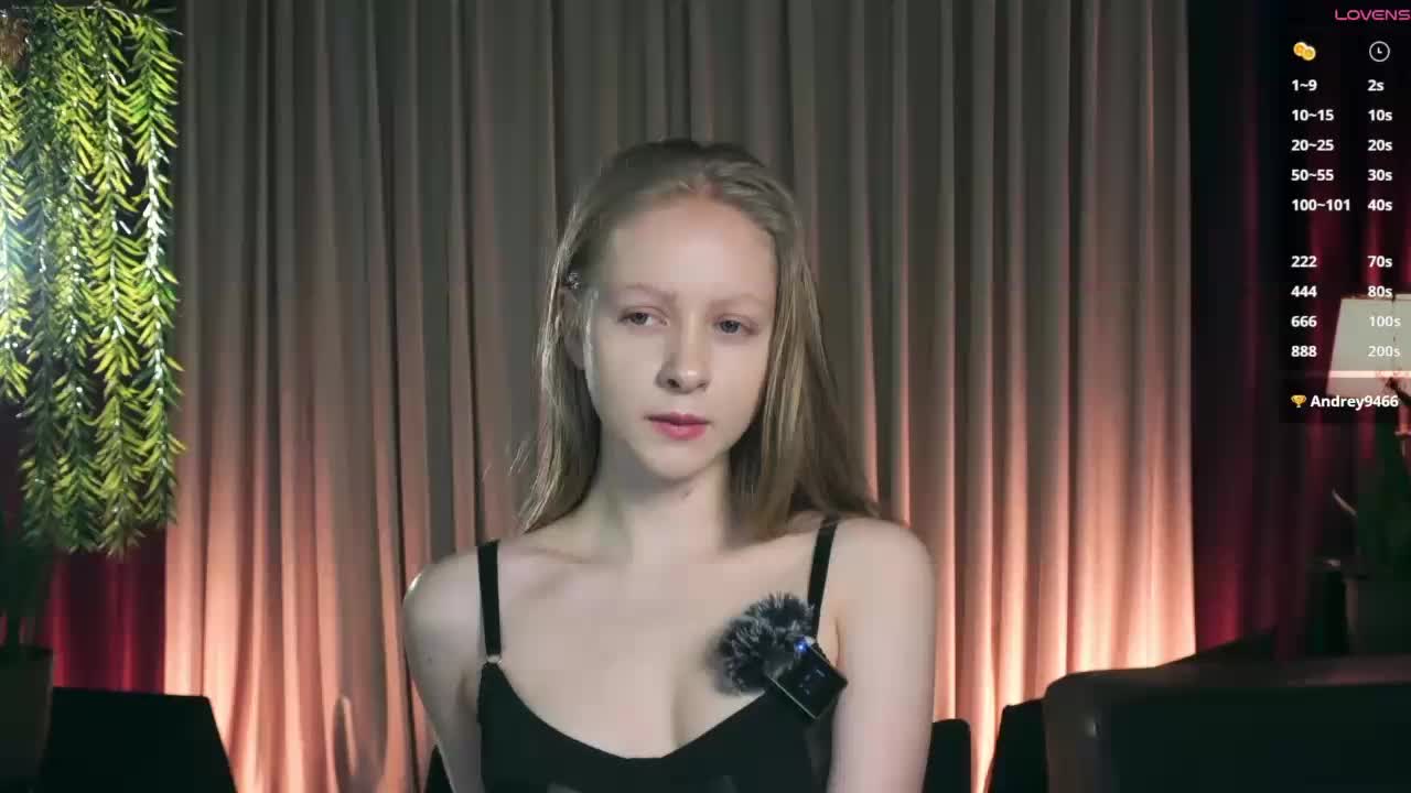 MiaVebes Live Sex 2025.12.19