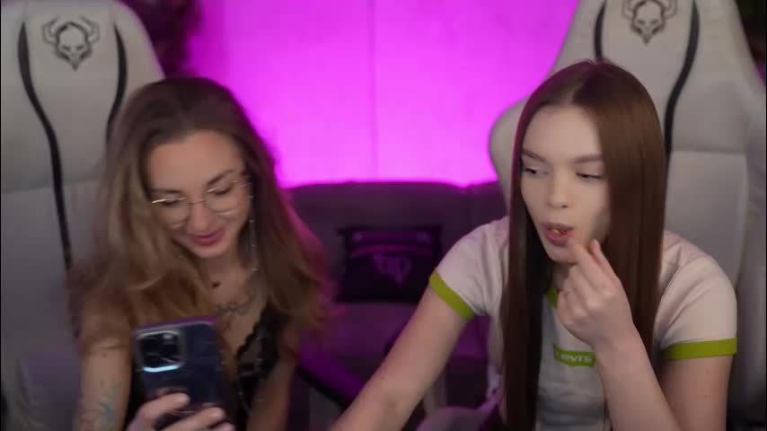 kira0541 Live Sex 2025.12.19