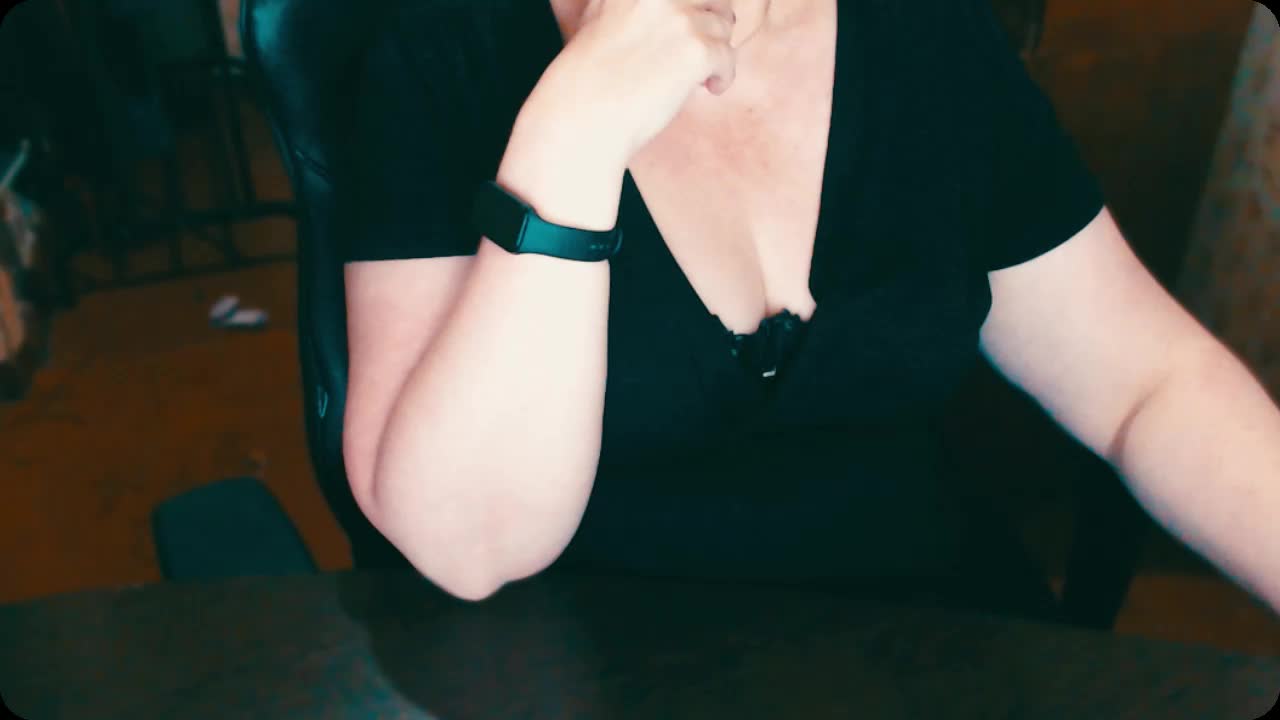 Alisa1917 Live Sex 2025.12.19