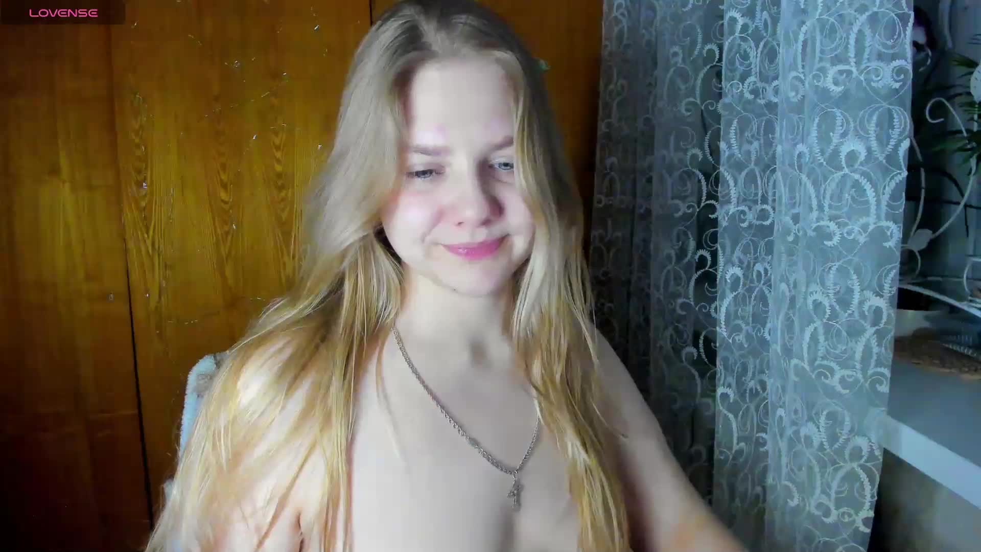 Emma-Frizea Live Sex 2025.12.19