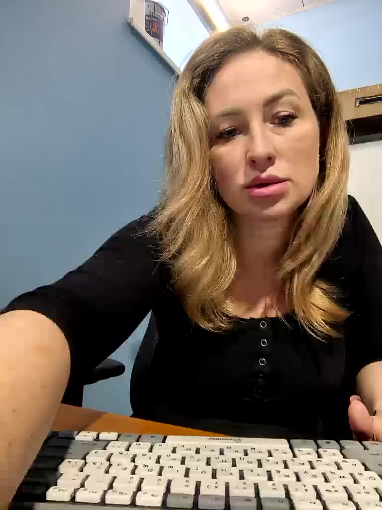 goddesssssss Live Sex 2025.12.19