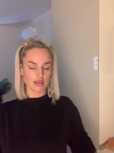 Stasya-moor Live Sex 2025.12.19