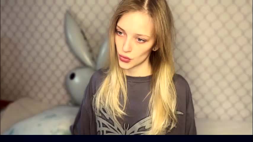 darlingdarinka Live Sex December 20, 2025