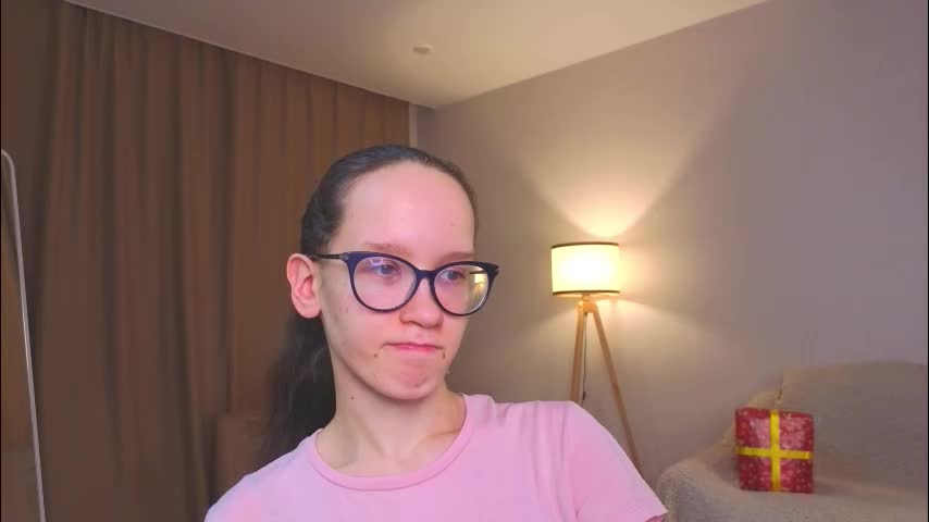 lynettebails Live Sex December 22, 2025