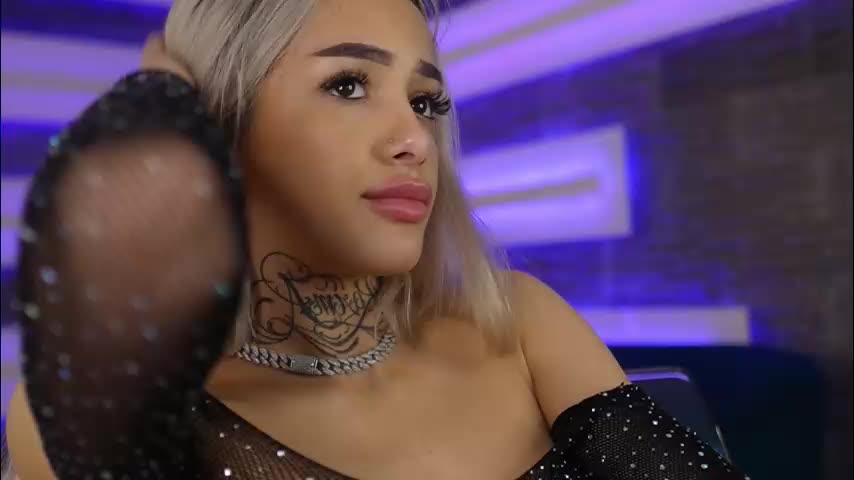 blondie_muller Live Sex December 22, 2025