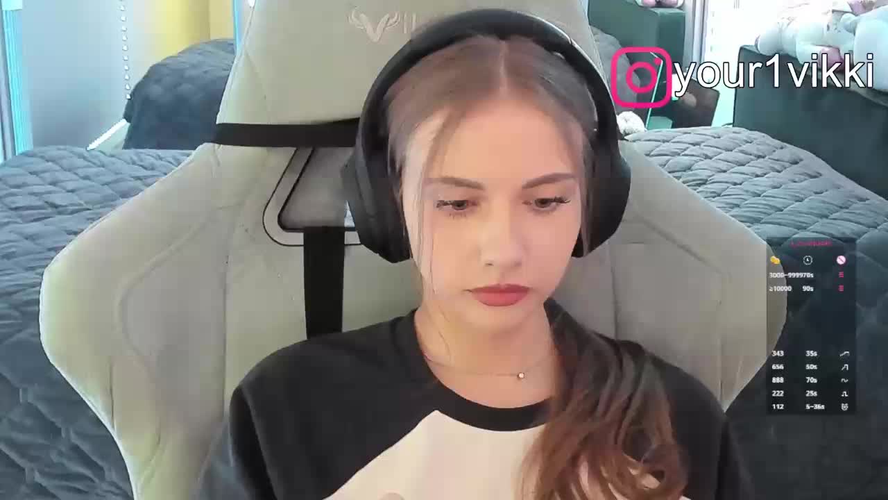 VikkiExtraCheese Live Sex December 22, 2025