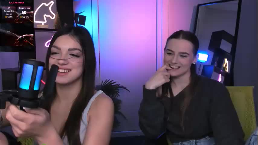 aria_moo Live Sex December 22, 2025