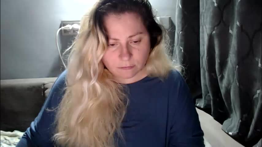 candycream74 Live Sex December 22, 2025