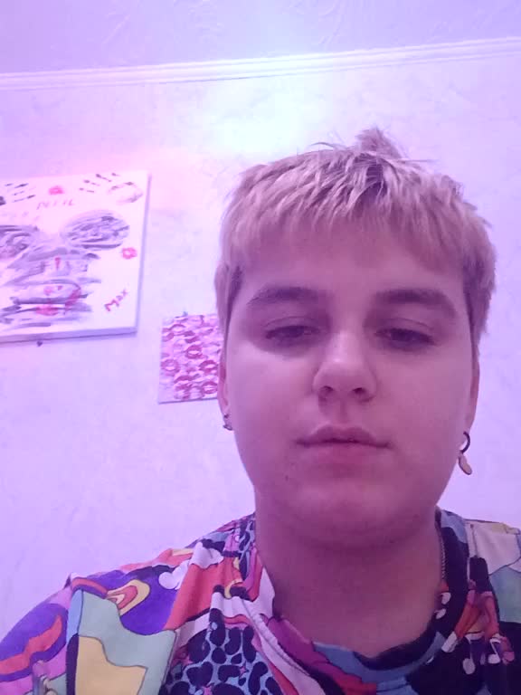 2Lesbians Live Sex December 22, 2025