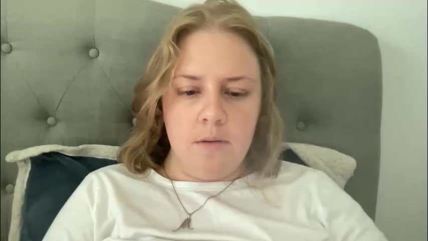 angeloflight273360 Live Sex December 22, 2025
