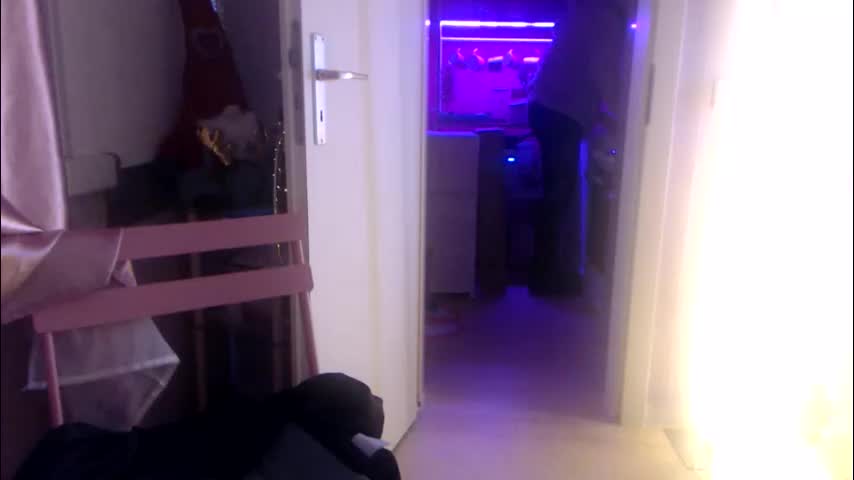 melli23 Live Sex December 22, 2025