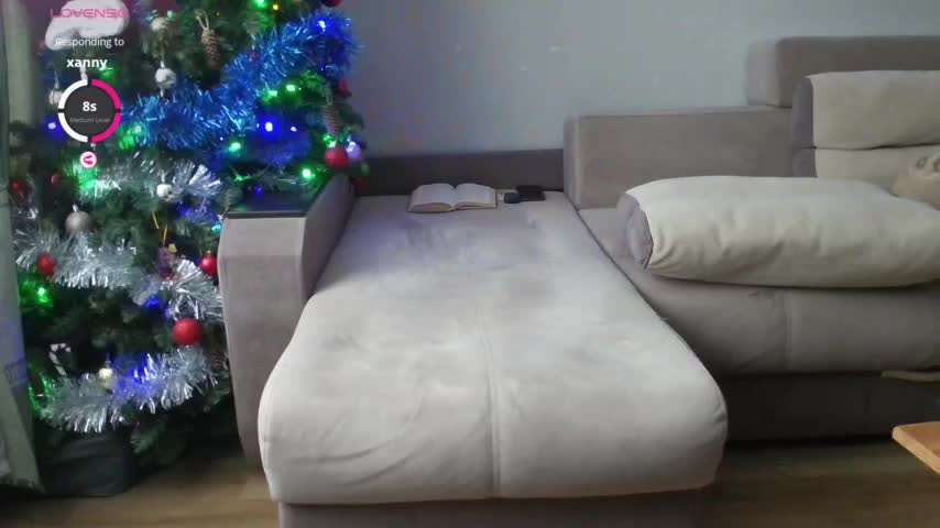 Milaa1998 Live Sex December 22, 2025