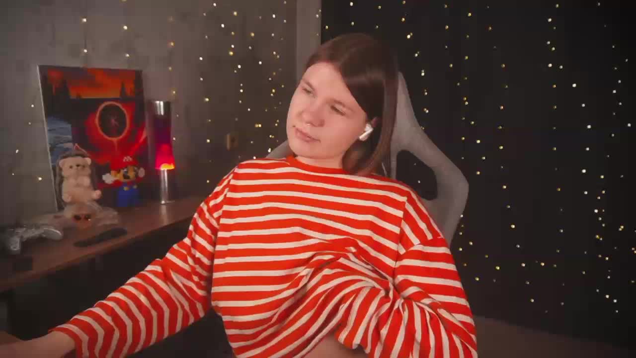cutesoneckaaa Live Sex December 23, 2025