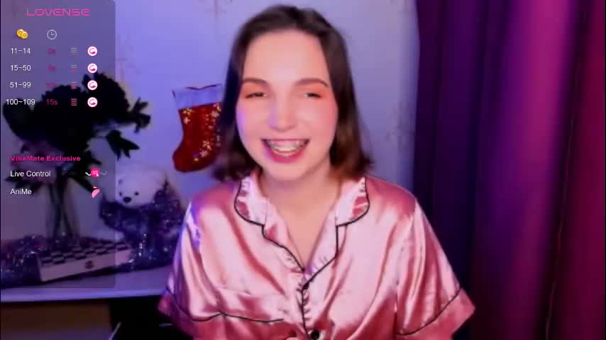 kindhazelhere_ Live Sex December 23, 2025