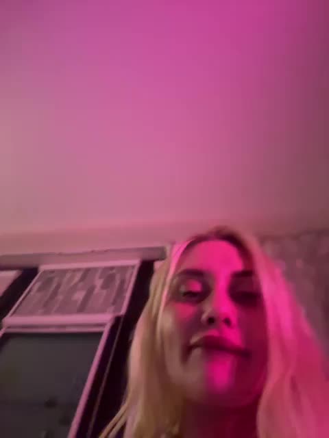 Tvoyasamka77 Live Sex December 23, 2025