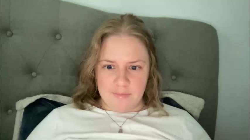 angeloflight273360 Live Sex December 23, 2025