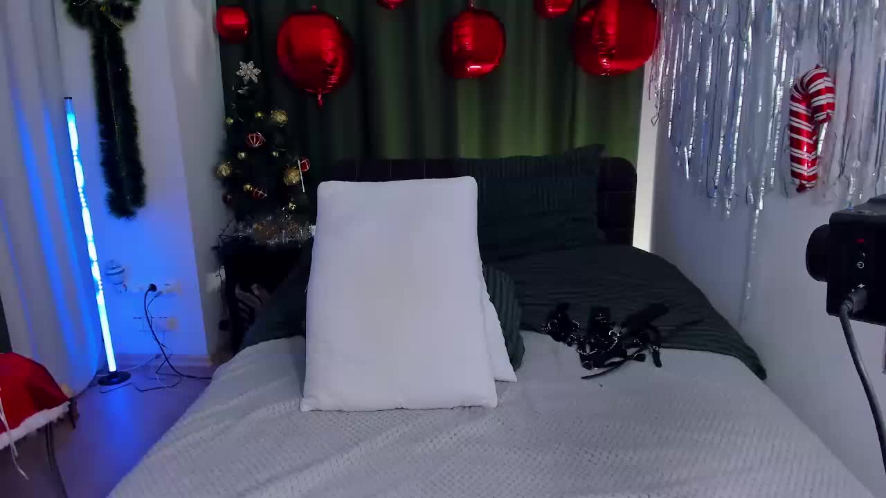 LaurenMorry Live Sex December 23, 2025
