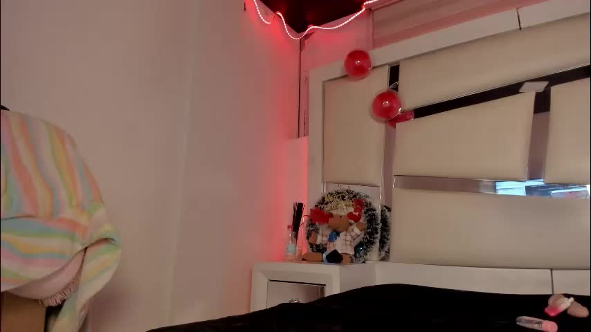 luna__scarlett Live Sex December 23, 2025