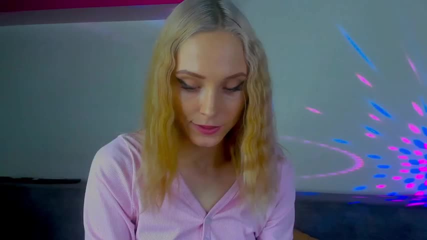 GinaLovely Live Sex December 23, 2025
