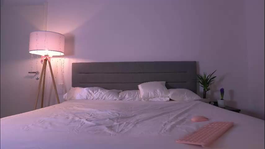 lorrie_love_story Live Sex December 23, 2025