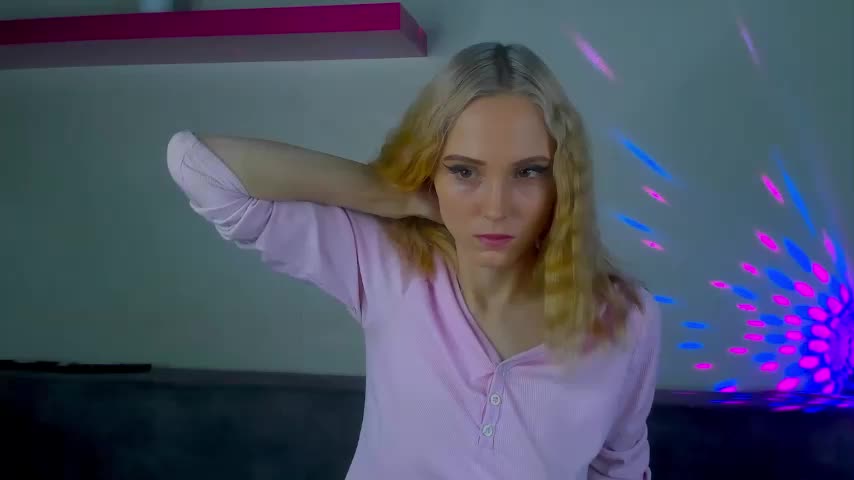 GinaLovely Live Sex December 23, 2025