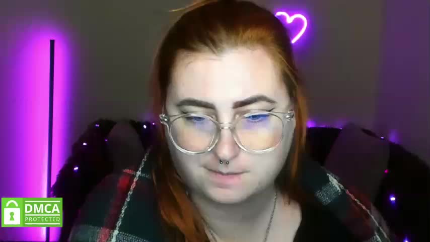Aliciaredluv Live Sex December 23, 2025