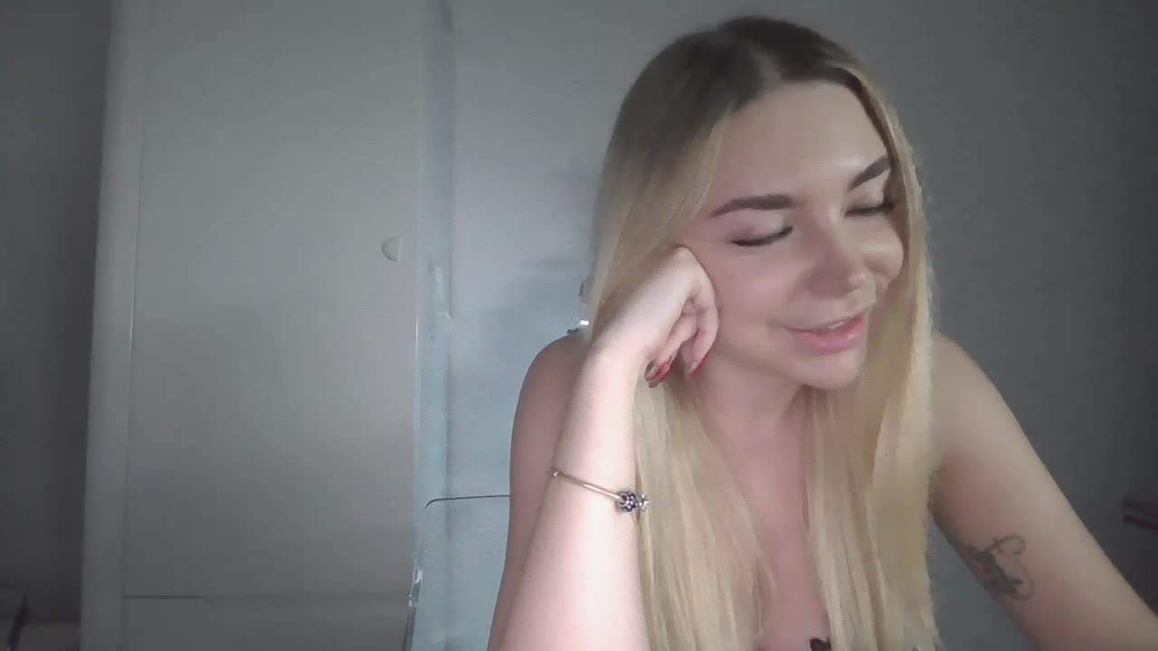 pinkpanther8899 Live Sex December 23, 2025