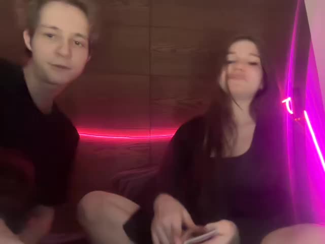 titsDestroy2007 Live Sex December 23, 2025