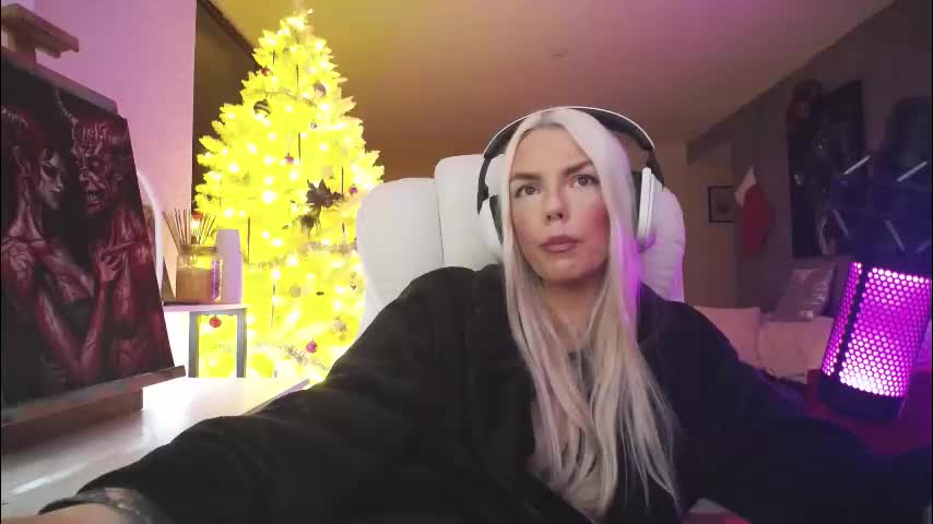 tinykylie Live Sex December 23, 2025