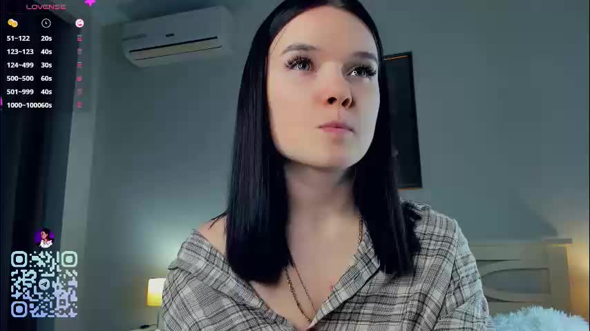 tessiekhanponaphan Live Sex December 23, 2025