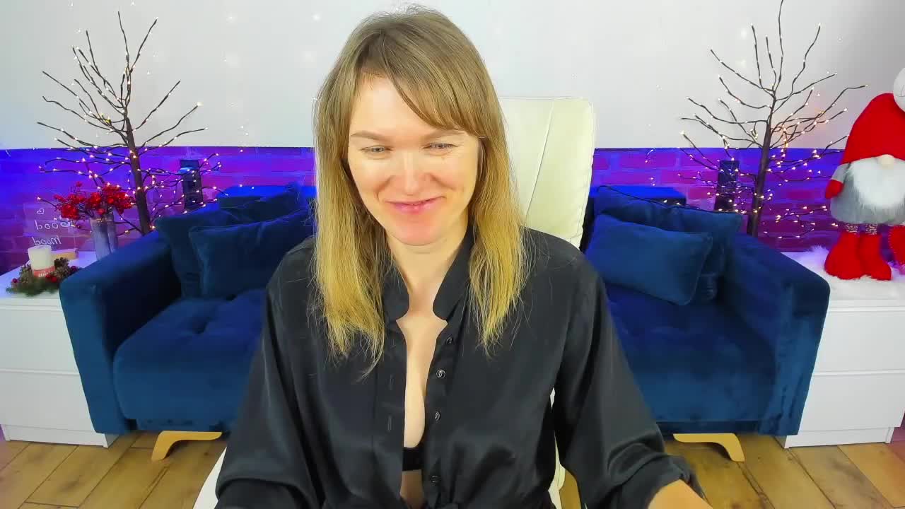 Annabel-xxx Live Sex December 23, 2025