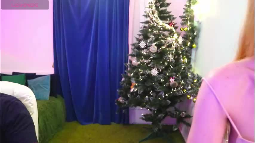 alisaaleks Live Sex December 23, 2025